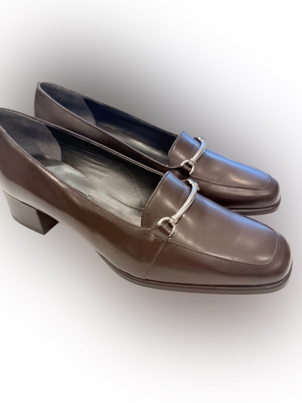Vaneli Women’s Horsebit Loafers Brown leather Silver Bit NEW Sz 7.5 NEW